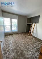 457 Summit Ave in Eau Claire, WI - Building Photo
