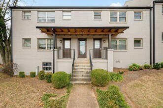 2831 Hillside Dr in Nashville, TN - Building Photo - Building Photo
