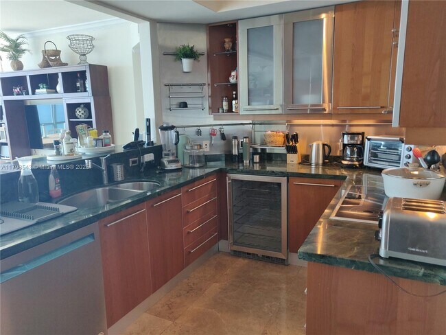property at 3101 S Ocean Dr