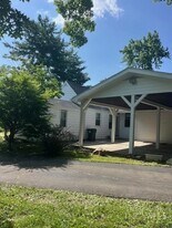 2319 Hunt Rd, Unit 2127 in Cincinnati, OH - Building Photo