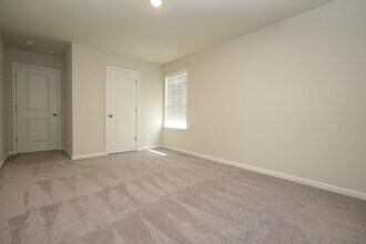15224 Lake Ridge Rd in Charlotte, NC - Building Photo - Building Photo