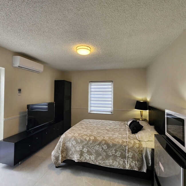 property at 875 Westward Dr