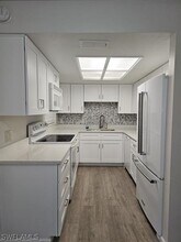 3005 Gordon St in Naples, FL - Building Photo - Building Photo