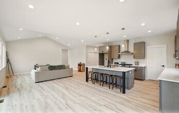 5273 W Jaxton Cir in Wasilla, AK - Building Photo - Building Photo