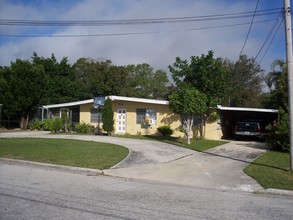 508-705 Palm Ave in Fort Pierce, FL - Building Photo - Building Photo