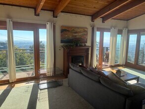 365 Panoramic Way, Unit 365 in Berkeley, CA - Building Photo - Building Photo