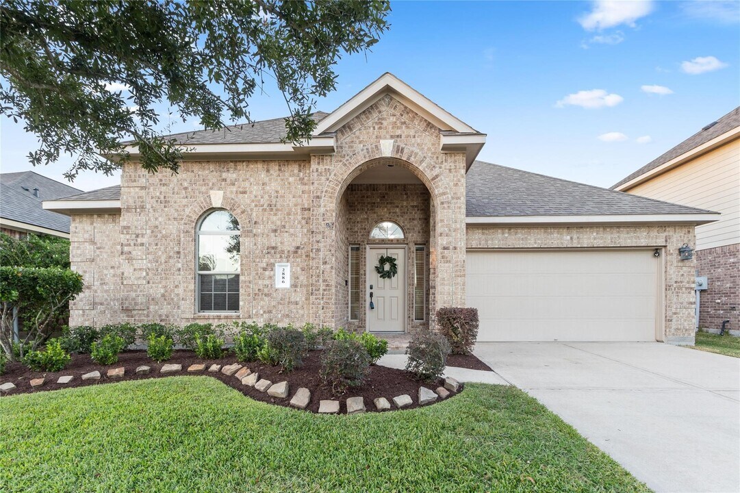 2886 Aurelia Ln in League City, TX - Building Photo