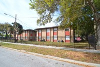 Apartments in Orlando, FL - Foto de edificio - Building Photo