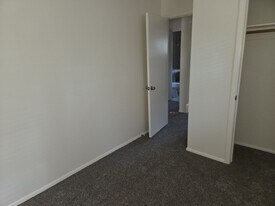 808 Los Angeles Ave in South Lake Tahoe, CA - Building Photo