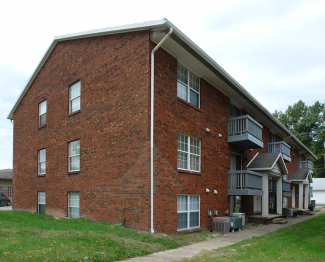 4709 Maccorkle Ave SE in Charleston, WV - Foto de edificio - Building Photo