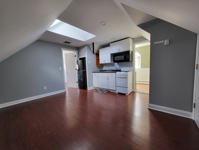 2147 Salisbury Park Dr, Unit 1