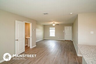 6102 Lakefront in San Antonio, TX - Building Photo - Building Photo