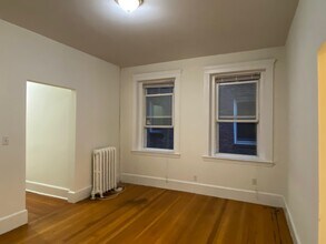 60 Brighton Ave, Unit 109 in Boston, MA - Building Photo - Building Photo