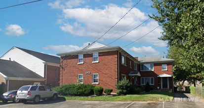 3012 Poplar Level Rd in Louisville, KY - Building Photo - Building Photo