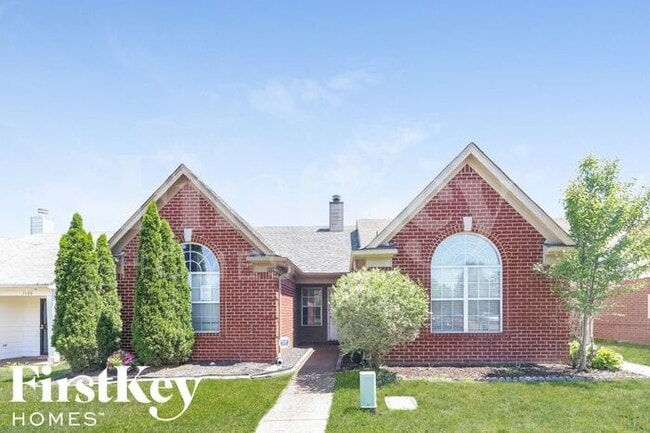property at 1112 Sunstar Dr