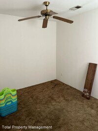 782-1423 Brokaw Ave photo'