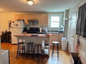 74 6th St in Cambridge, MA - Building Photo - Building Photo