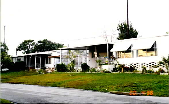 Cottage Cove in Clearwater, FL - Foto de edificio