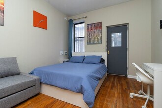 250 E 82nd St, Unit SI ID1060730P in New York, NY - Foto de edificio - Building Photo