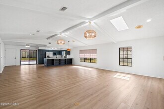 224 E Lakeshore Dr in Panama City Beach, FL - Building Photo - Building Photo