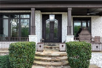 8810 Glasgow Pointe Dr in Duluth, GA - Building Photo - Building Photo