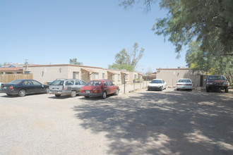 315-319 E Blacklidge Dr in Tucson, AZ - Foto de edificio - Building Photo