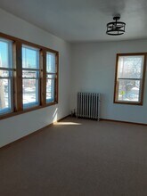 83 Main St, Unit 2A in Westfield, MA - Building Photo - Building Photo