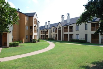 Wind Rush in Fort Worth, TX - Foto de edificio - Building Photo