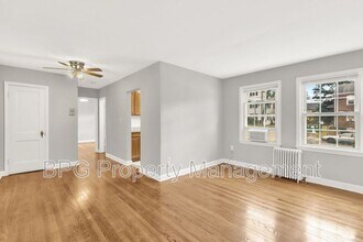 5721 11th St N in Arlington, VA - Building Photo - Building Photo