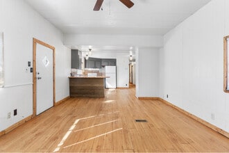 3818 Co Rd 826 in Anna, TX - Foto de edificio - Building Photo