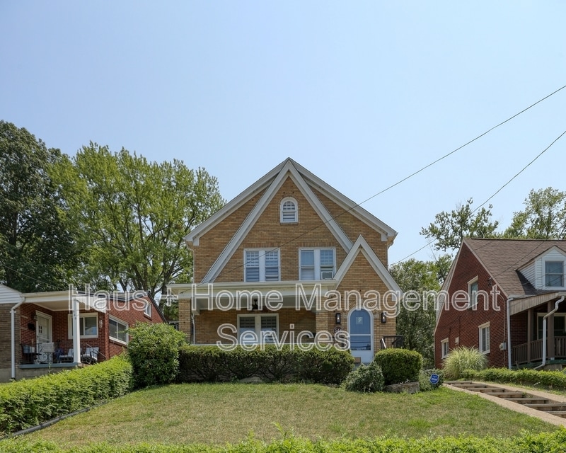 544 James St in Turtle Creek, PA - Building Photo