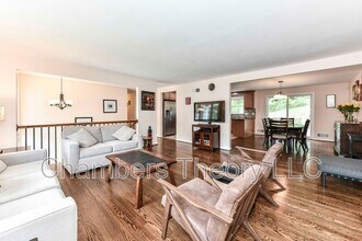 6315 Mori St in McLean, VA - Building Photo - Building Photo