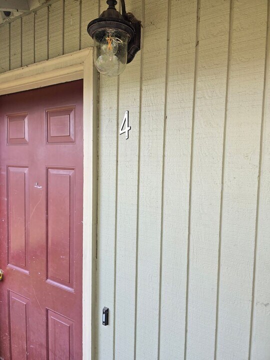 1610 Lincoln St in Bellingham, WA - Building Photo
