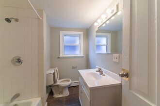 2217-2217 Grand Ave S in Minneapolis, MN - Building Photo - Building Photo