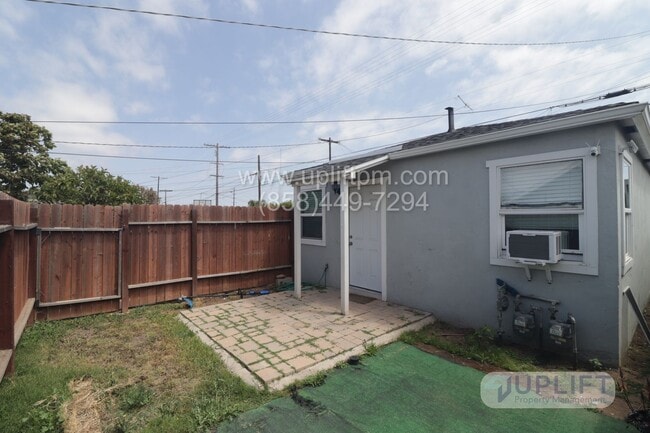 3123 Logan Ave in San Diego, CA - Building Photo - Building Photo