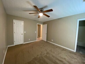 220 French Landing Dr in Nashville, TN - Building Photo - Building Photo