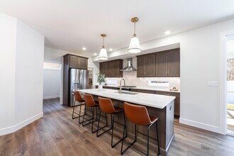 5017 WHISPER CT in Columbia, MO - Building Photo - Building Photo