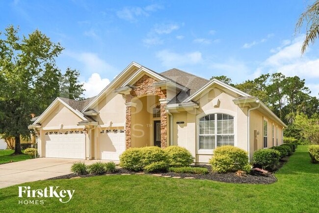 1656 Fairway Ridge Dr in Orange Park, FL - Building Photo - Building Photo