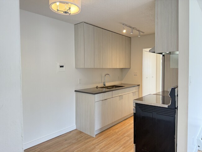 1527 Boundary Crescent in Nanaimo, BC - Building Photo - Building Photo