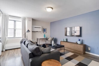 105 W 39th St, Unit FL12-ID1061318P in Baltimore, MD - Building Photo - Building Photo