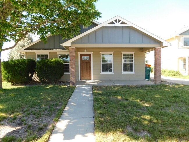 property at 1105 Alexander Ct