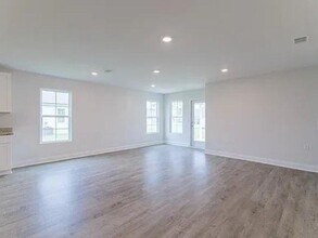 1962 Chickadee Wy in Tallahassee, FL - Building Photo - Building Photo