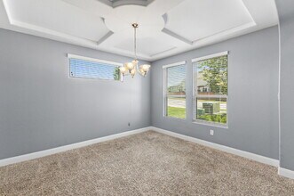 10106 Macarthur Way in Converse, TX - Building Photo - Building Photo
