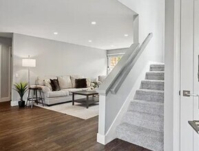 641 Centre Ct in Alameda, CA - Building Photo - Building Photo