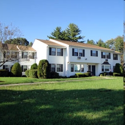 King James Court in Orange, MA - Building Photo