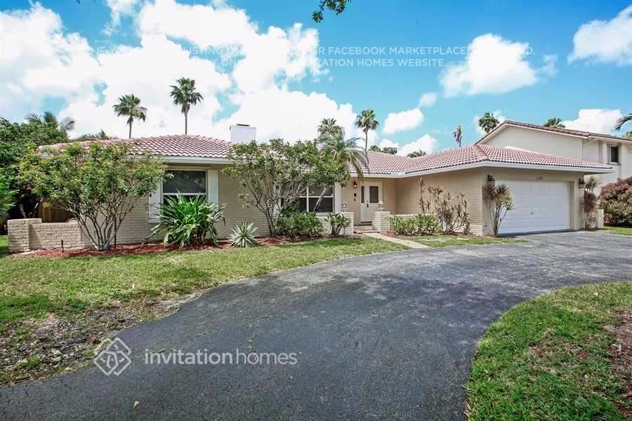 11179 NW 18th Ct in Coral Springs, FL - Building Photo