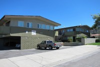 Avenue A  Apartments in Yucaipa, CA - Foto de edificio - Building Photo