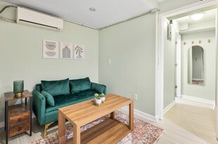 252 E 33rd St, Unit SI ID1323974P in New York, NY - Building Photo