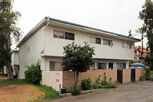 14082 Buena St Apartamentos