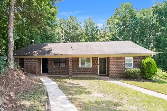 8375 Warren Dr